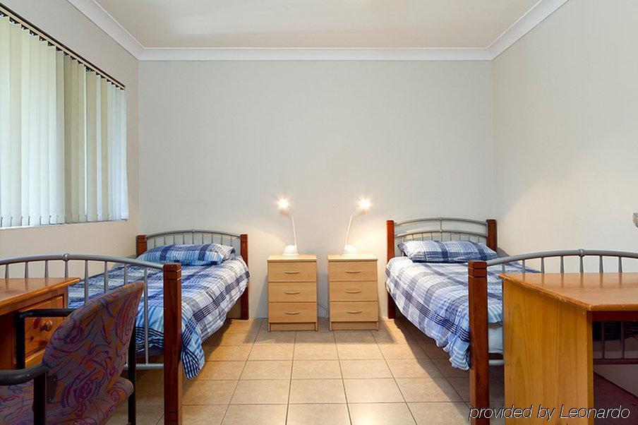 Arrival Lodge Hostel Accommodation Gold Coast Exterior foto