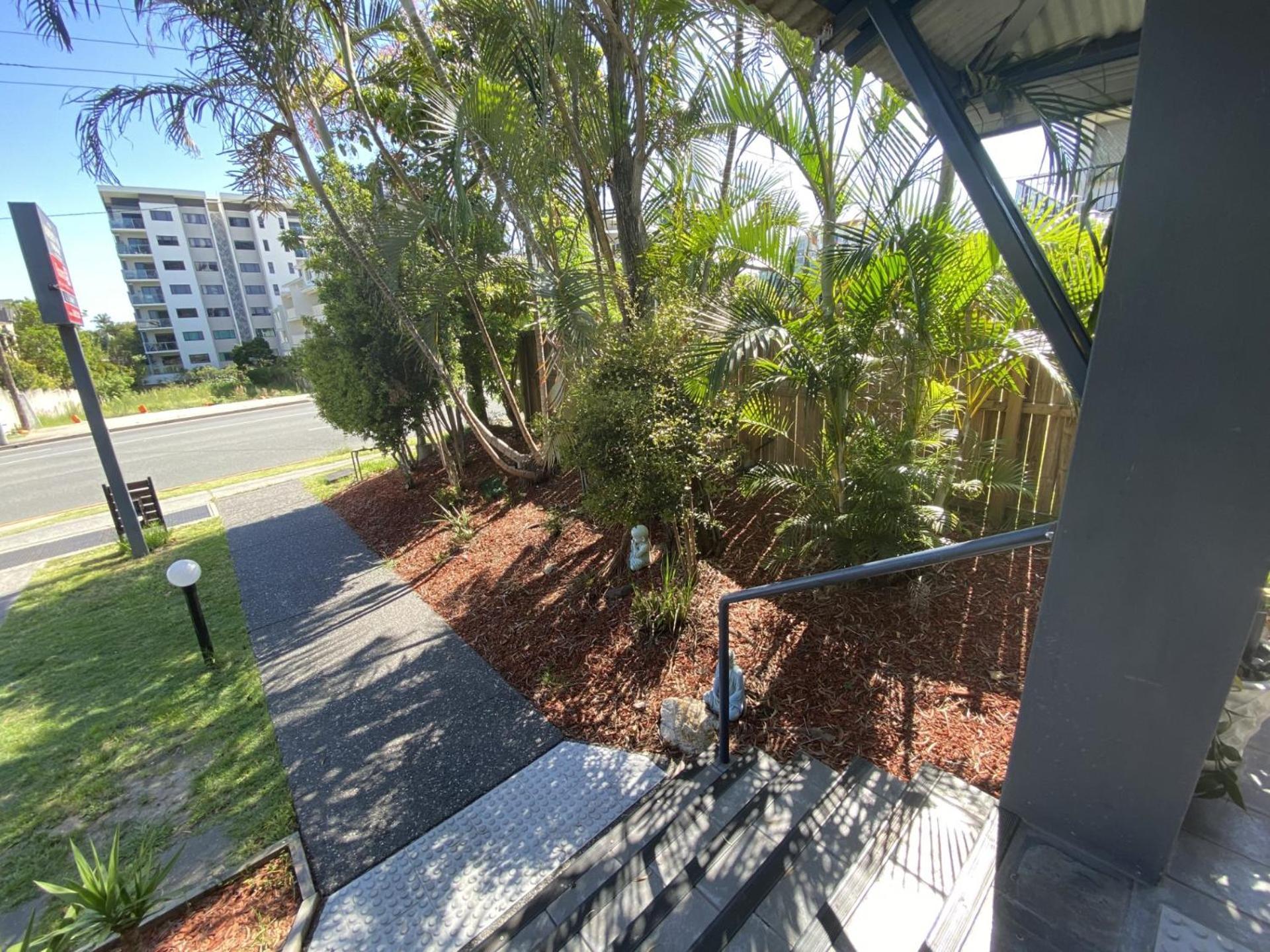 Arrival Lodge Hostel Accommodation Gold Coast Exterior foto