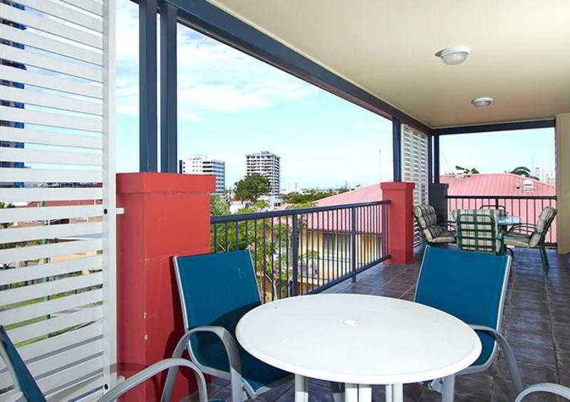 Arrival Lodge Hostel Accommodation Gold Coast Exterior foto