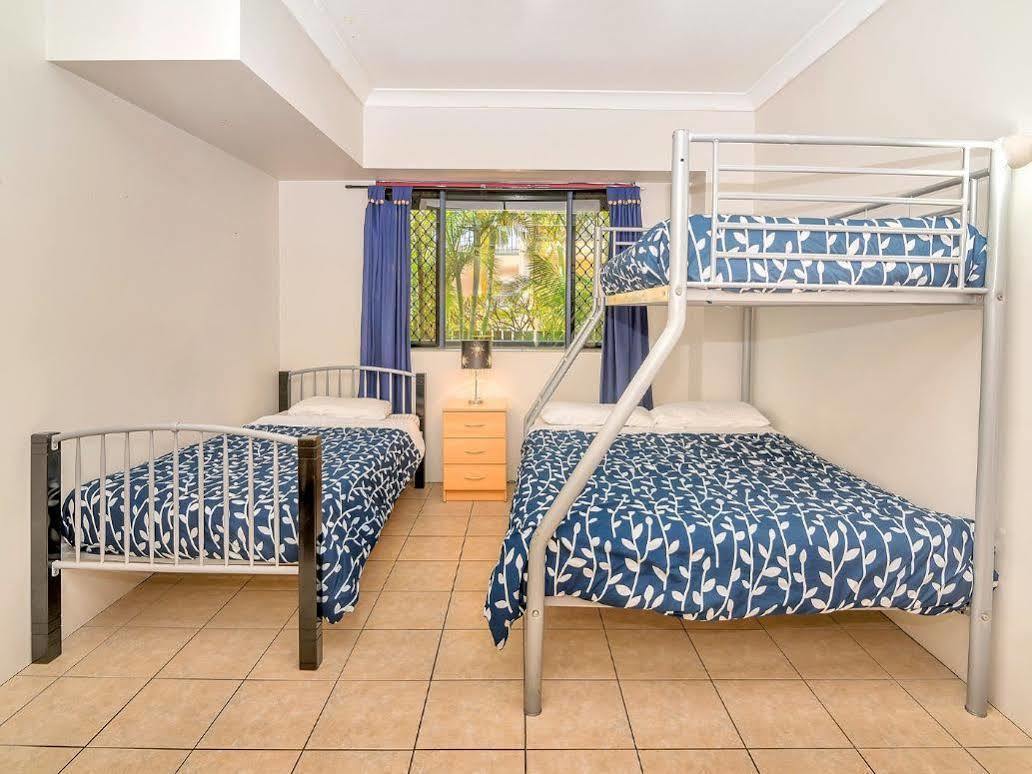 Arrival Lodge Hostel Accommodation Gold Coast Exterior foto
